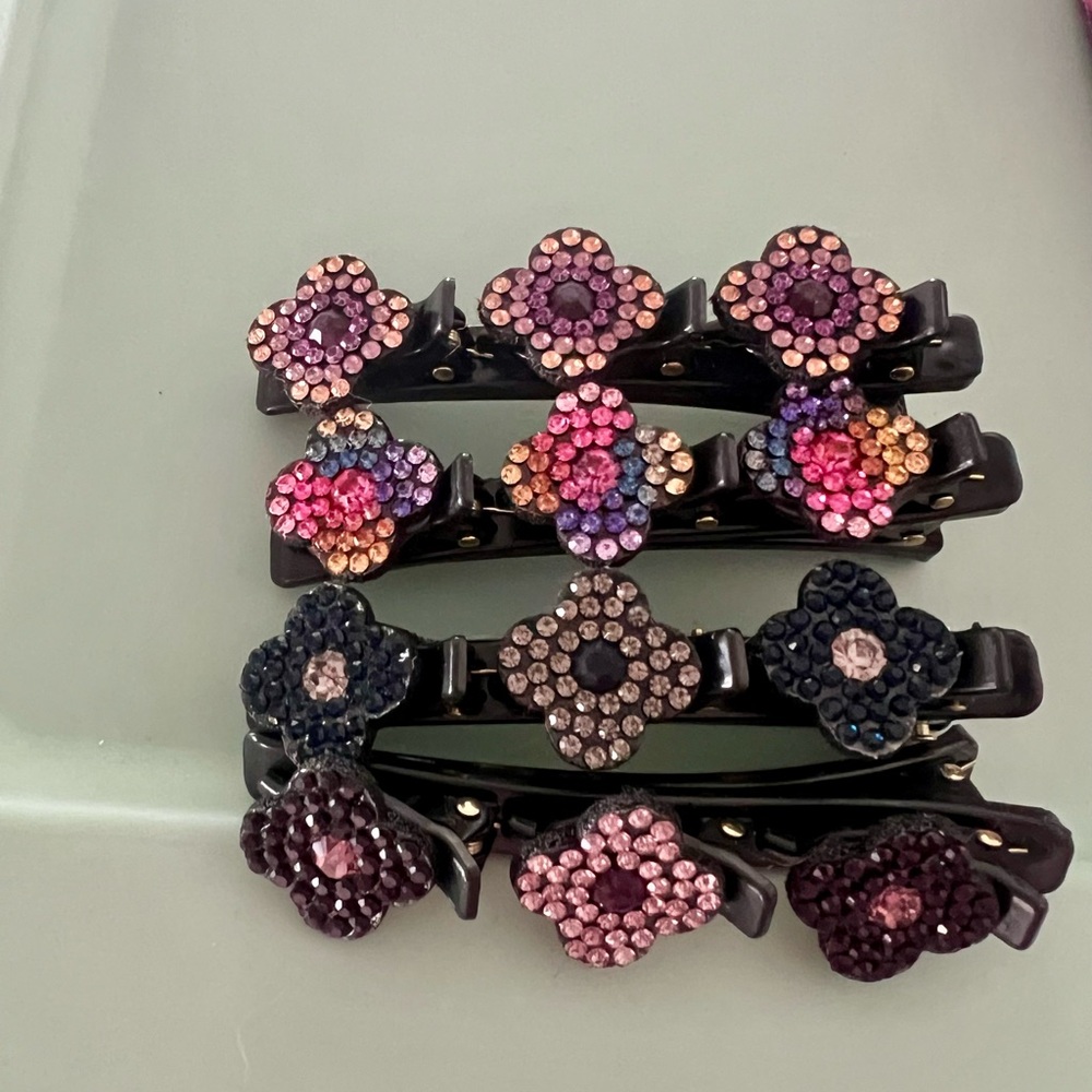 Floral Rhinestone Hair Clips (4-pack)